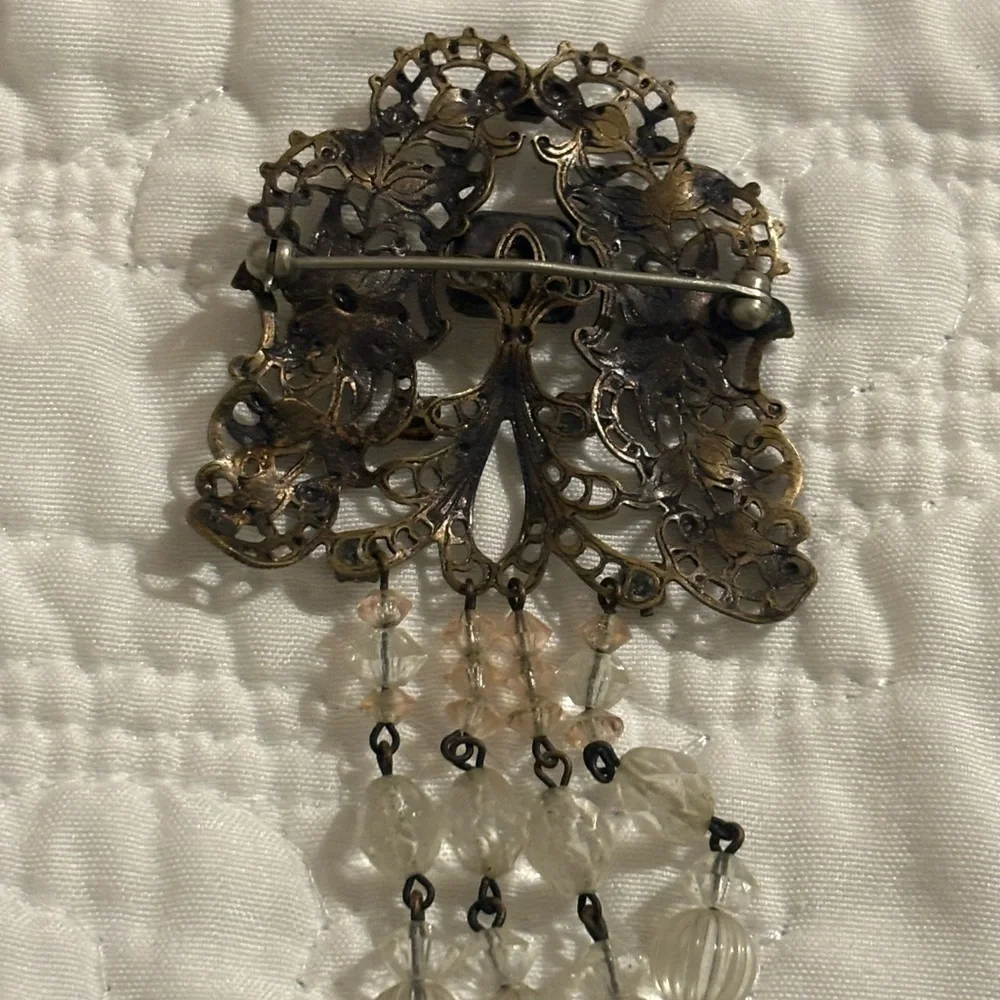 Vintage Brooch with waterfall Crystal Accents